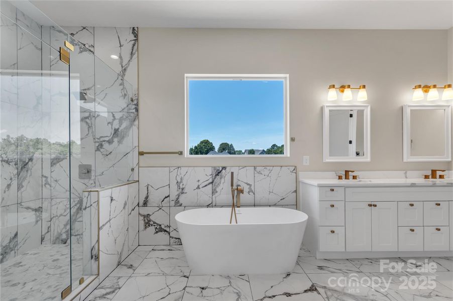 Furnished interior view inside a new home in , Kings Mountain (Image 13).