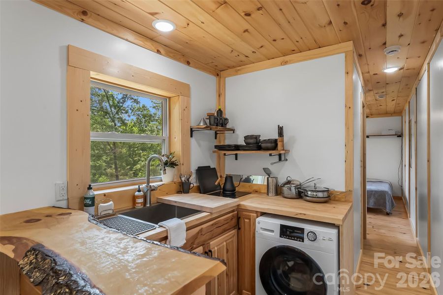 Furnished interior view inside a new home in , Nebo (Image 4).