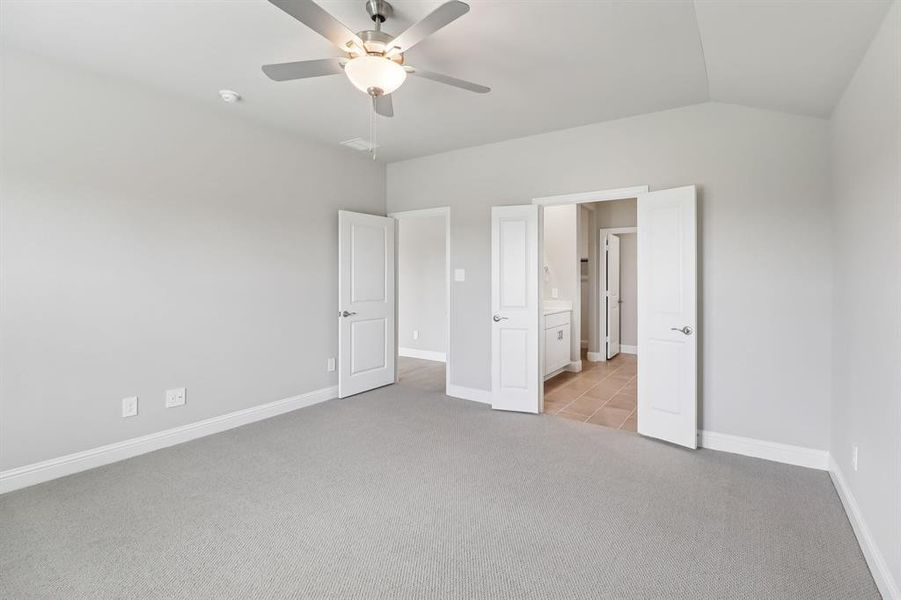 Photo is not of the actual home, but is an inspirational photo of builder’s model home and may depict options, furnishings, and/or decorator features that are not included. Photo is not of the actual home, but is an inspirational photo of builder’s model home and may depict options, furnishings, and/or decorator features that are not included.