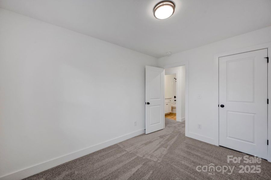 Spacious, unfurnished interior of a new home in , Concord (Image 41).
