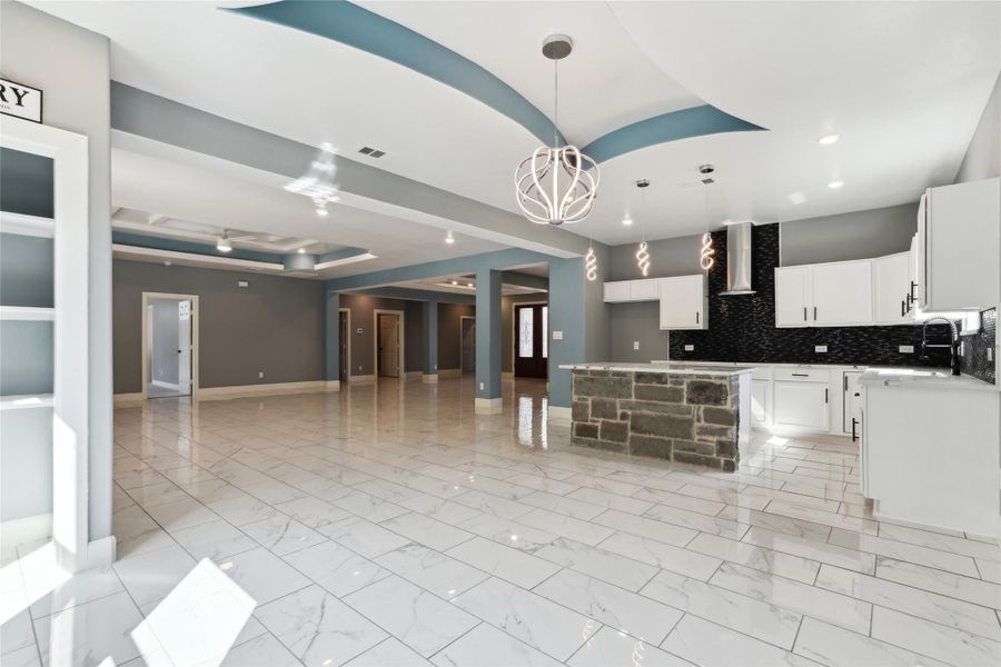 Image 38 of a home in .