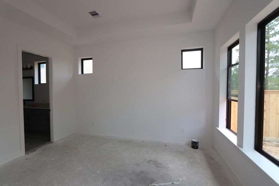 Spacious, unfurnished interior of a new home in Kresston, Magnolia (Image 22).