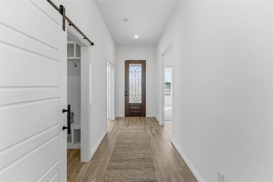 Spacious, unfurnished interior of a new home in Oak Grove Addition, Springtown (Image 19).