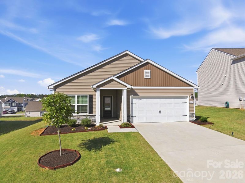Front exterior of a new home in Stagecoach Station, Gastonia, NC, highlighting curb appeal (Image 21).