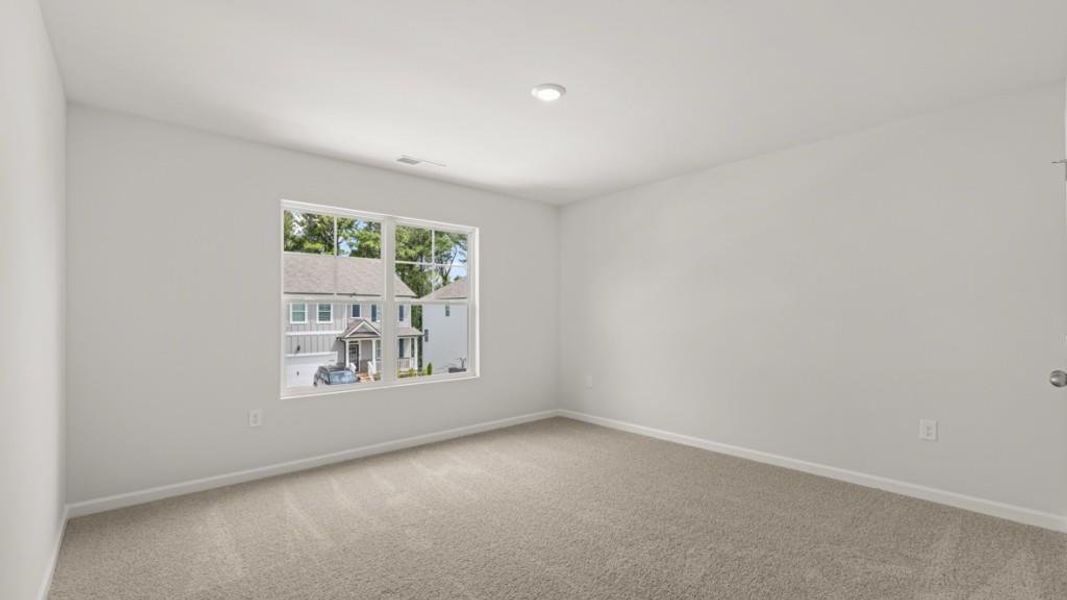 Spacious, unfurnished interior of a new home in Liberty Crossing, Braselton (Image 33).