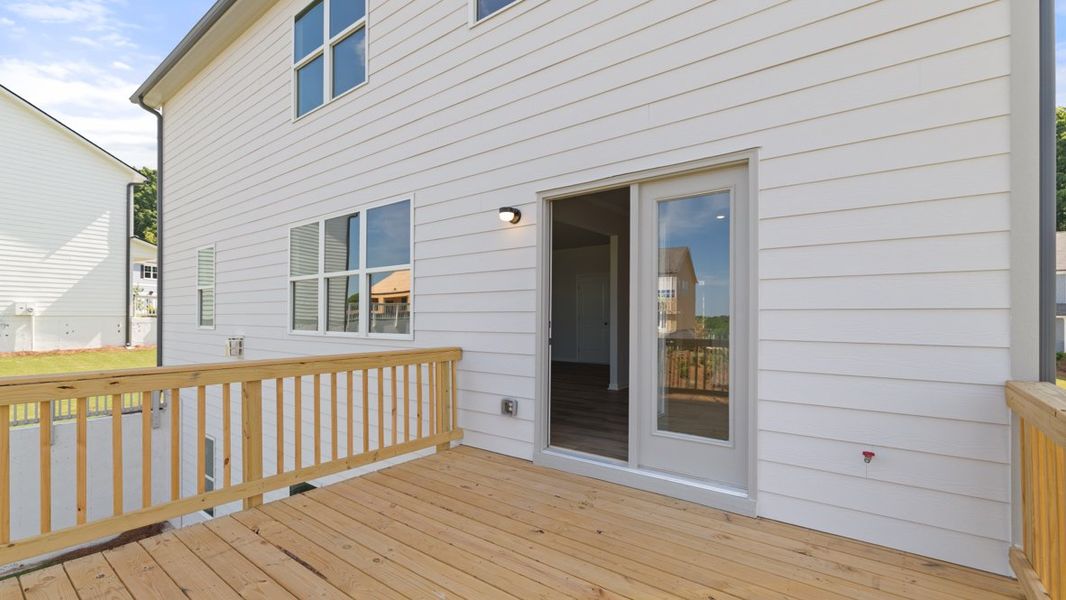 Representative exterior details of a home built from the Halton by D.R. Horton in Liberty Crossing, Braselton (Image 3).