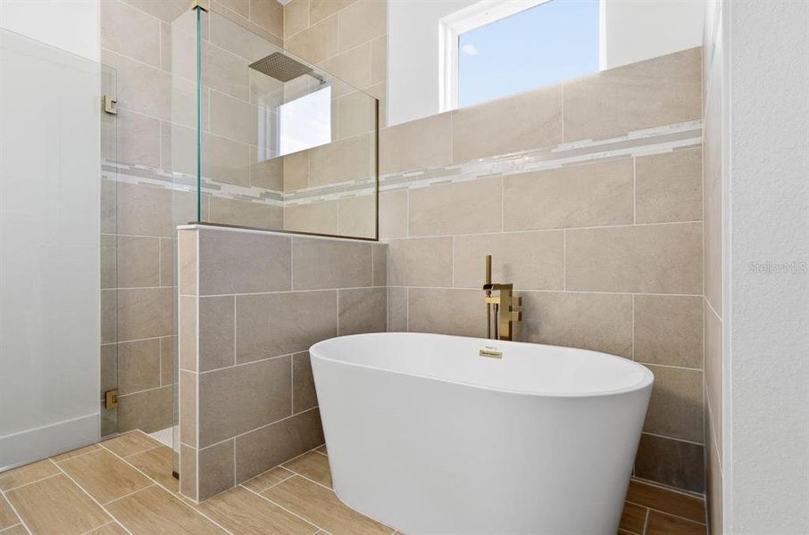 Close-up of interior finishes inside a home in , Ocala (Image 17).