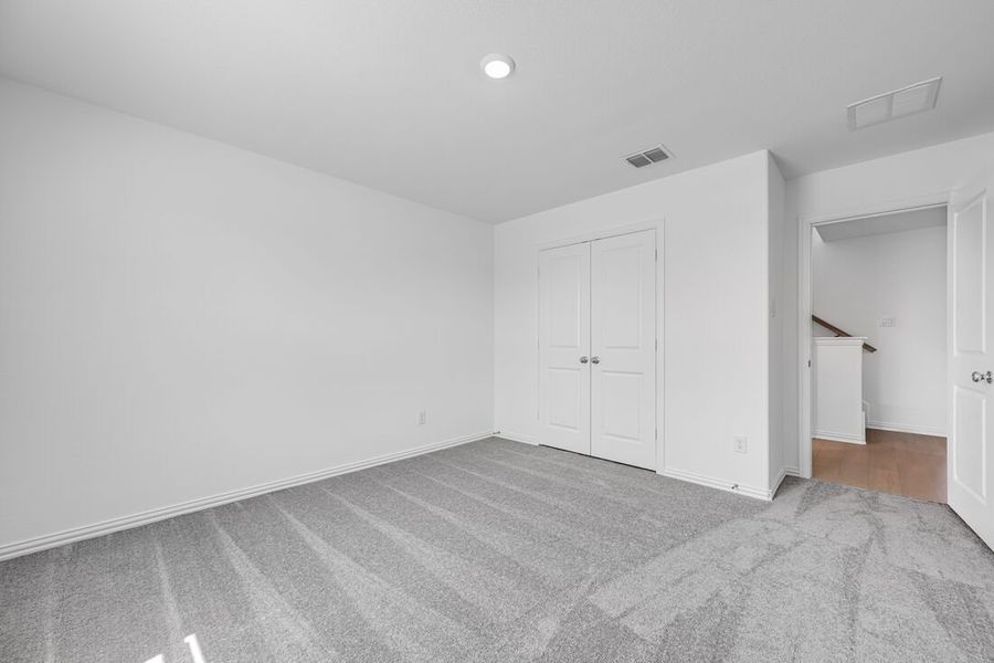 Spacious, unfurnished interior of a new home in River Ridge, Crandall (Image 16). Spacious, unfurnished interior of a new home in River Ridge, Crandall (Image 16).