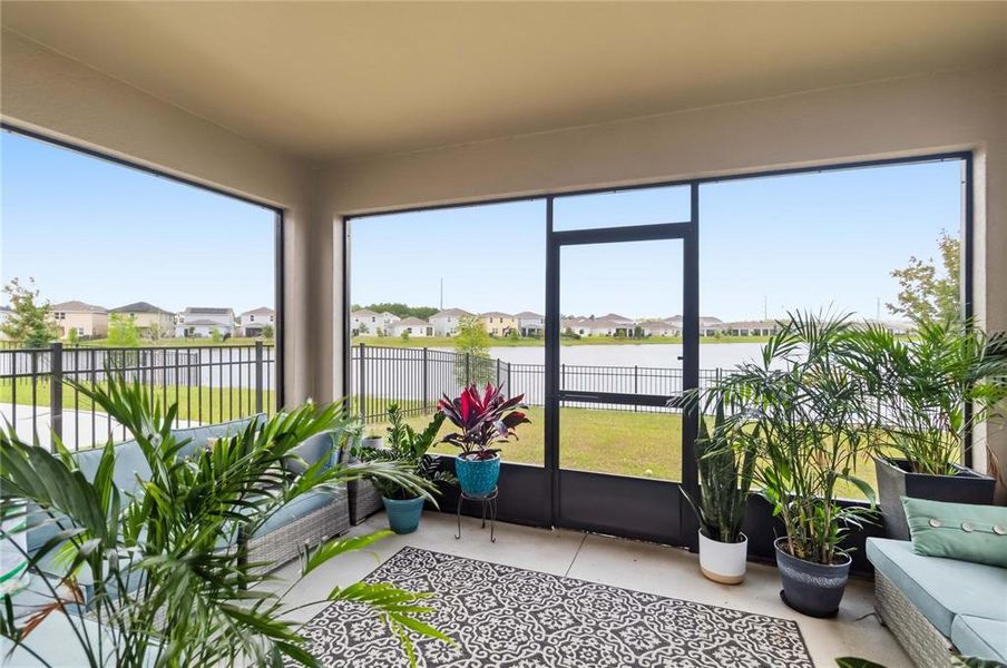 Exterior details and patio area of a home in , St. Cloud (Image 34).