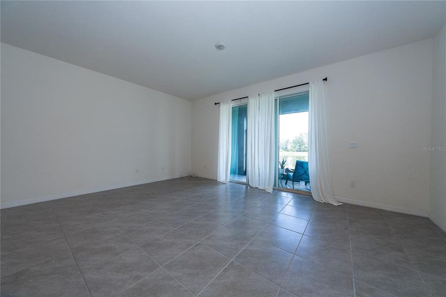Spacious, unfurnished interior of a new home in , Wesley Chapel (Image 14). Spacious, unfurnished interior of a new home in , Wesley Chapel (Image 14).