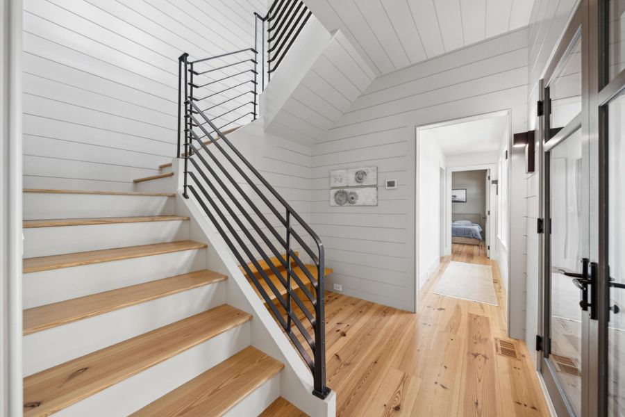 Spacious, unfurnished interior of a new home in , Mount Pleasant (Image 18).