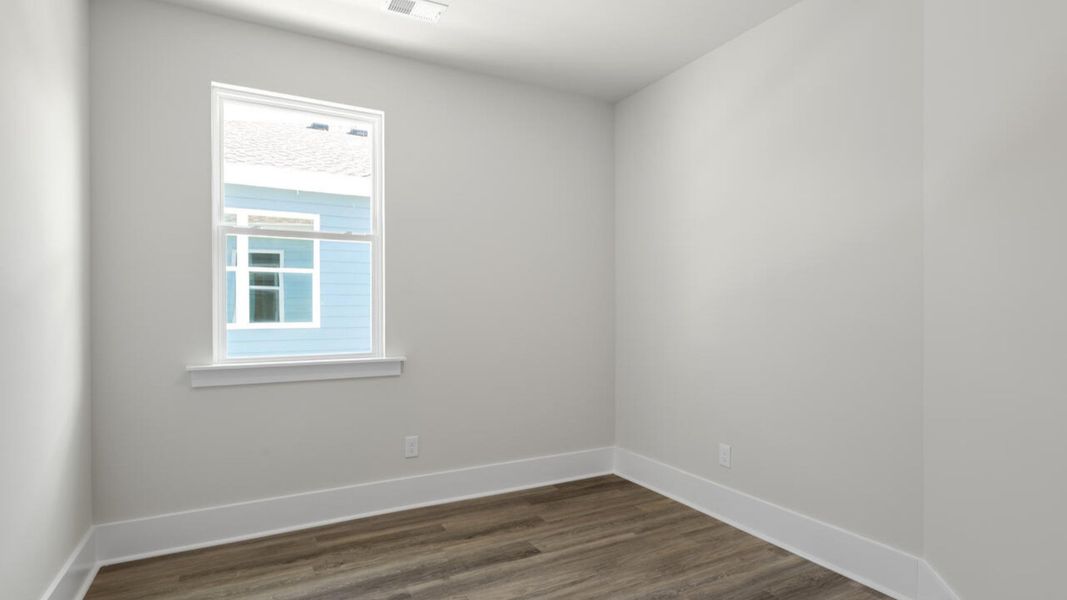 Spacious, unfurnished interior of a new home in Indigo Preserve Townhomes, Leland (Image 18).