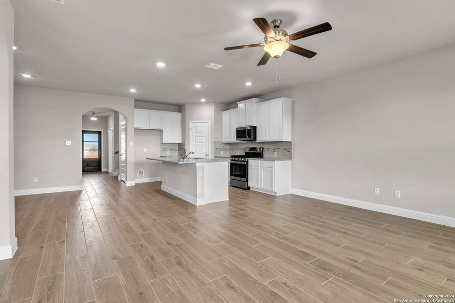 Furnished interior view inside a new home in Morgan Meadows, San Antonio (Image 16). Furnished interior view inside a new home in Morgan Meadows, San Antonio (Image 16).