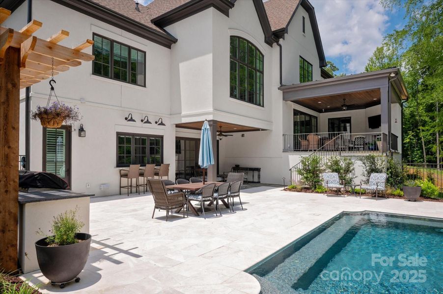 Image 47 of a home in .