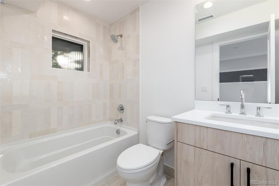 2nd Floor Adjoining Guest Bathroom