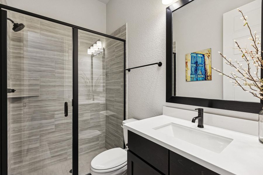 Full bathroom in fourth bedroom