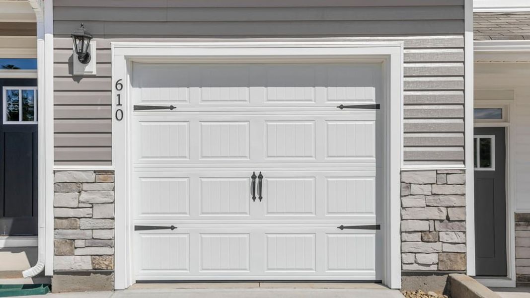 Exterior details and patio area of a home in Ken's Crossing, Moore (Image 2). Exterior details and patio area of a home in Ken's Crossing, Moore (Image 2).