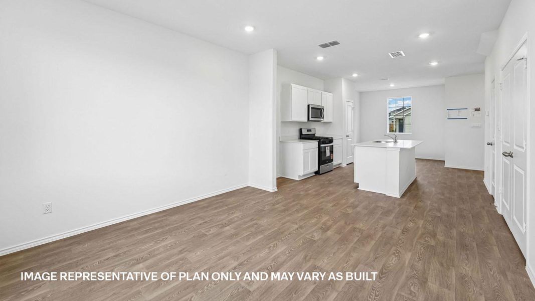 Spacious, unfurnished interior of a new home in Valverde, Bastrop (Image 16). Spacious, unfurnished interior of a new home in Valverde, Bastrop (Image 16).
