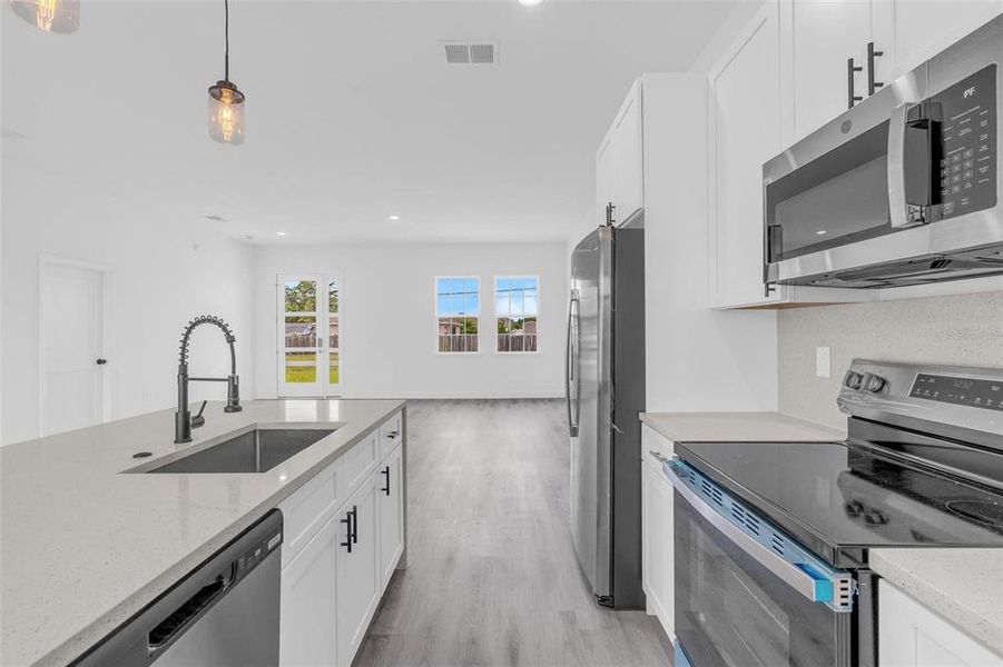 Furnished interior view inside a new home in , Ocala (Image 7).