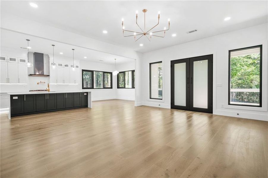 Spacious, unfurnished interior of a new home in , Atlanta (Image 22).