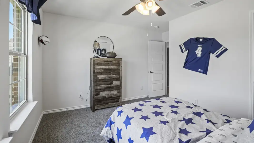 Furnished interior view inside a new home in Elevon, Lavon (Image 22).