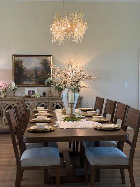 Furnished interior view inside a new home in , El Campo (Image 9).