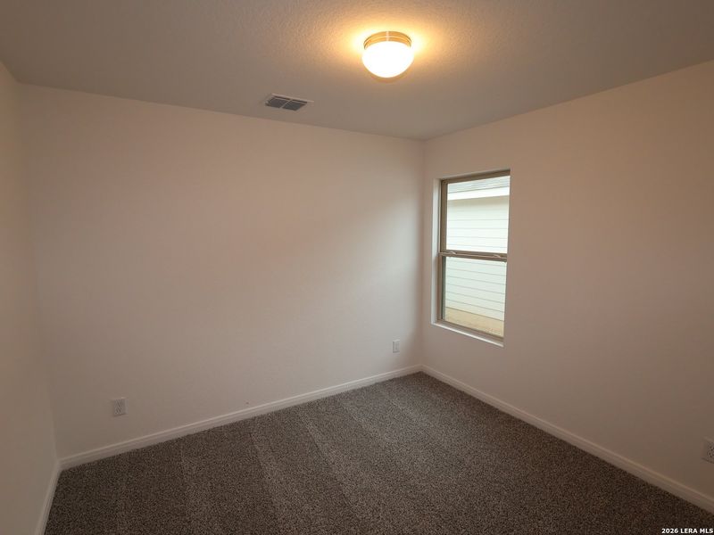 Spacious, unfurnished interior of a new home in Agave, San Antonio (Image 21).