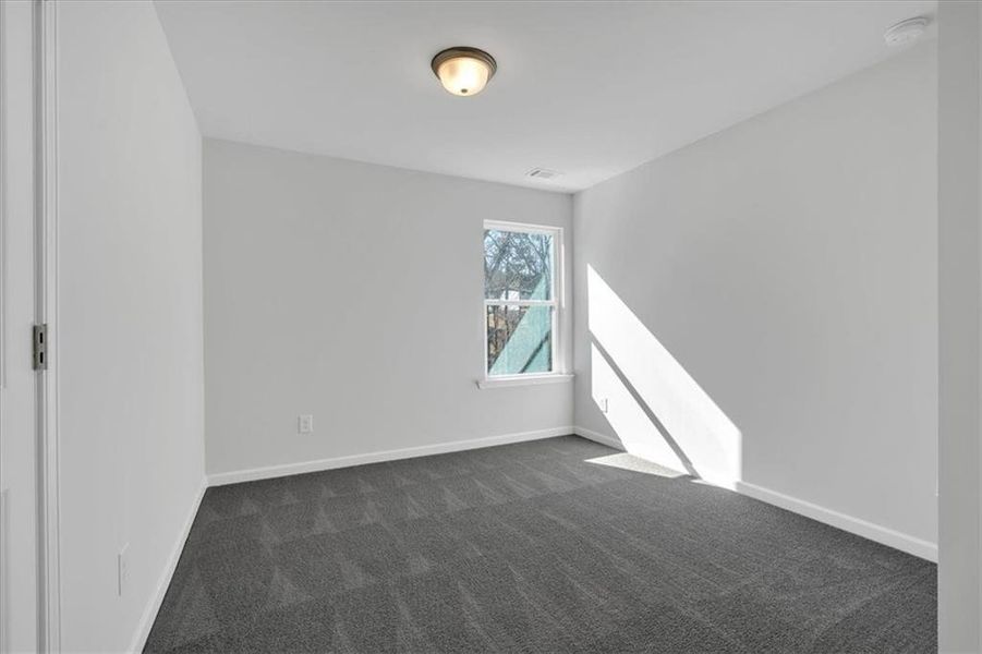 Spacious, unfurnished interior of a new home in Carter Grove, Cartersville (Image 18).