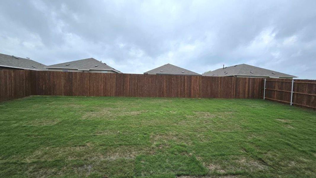 Exterior details and patio area of a home in The Canyons, Keene (Image 4).