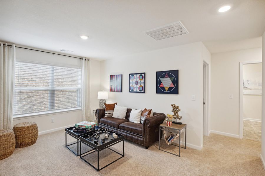 Representative furnished interior of a home built from the Hayden by D.R. Horton in Hillcrest Landing, McDonald (Image 18).