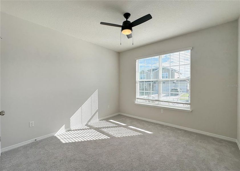 Image 40 of a home in .