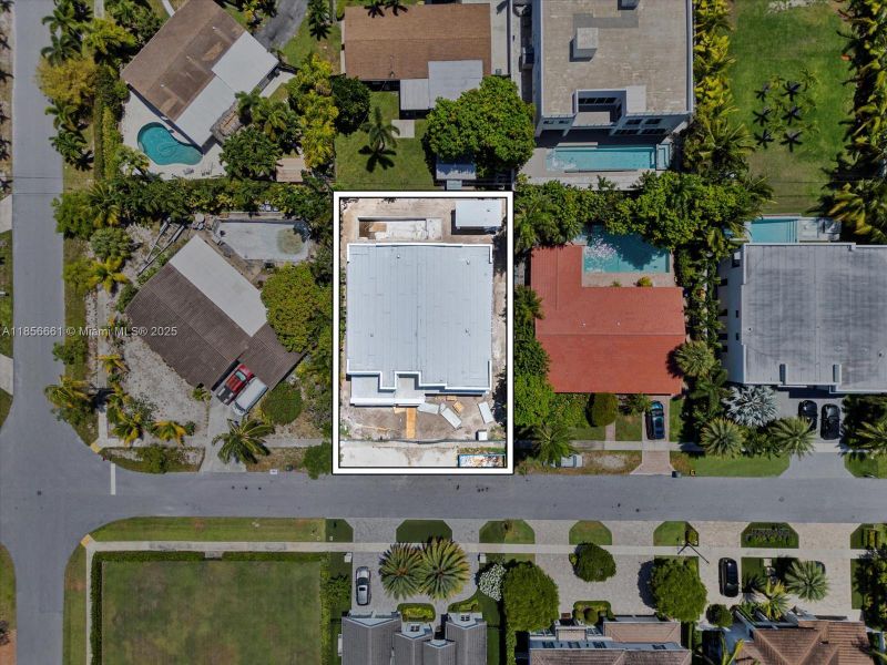 Image 8 of a home in . Image 8 of a home in .