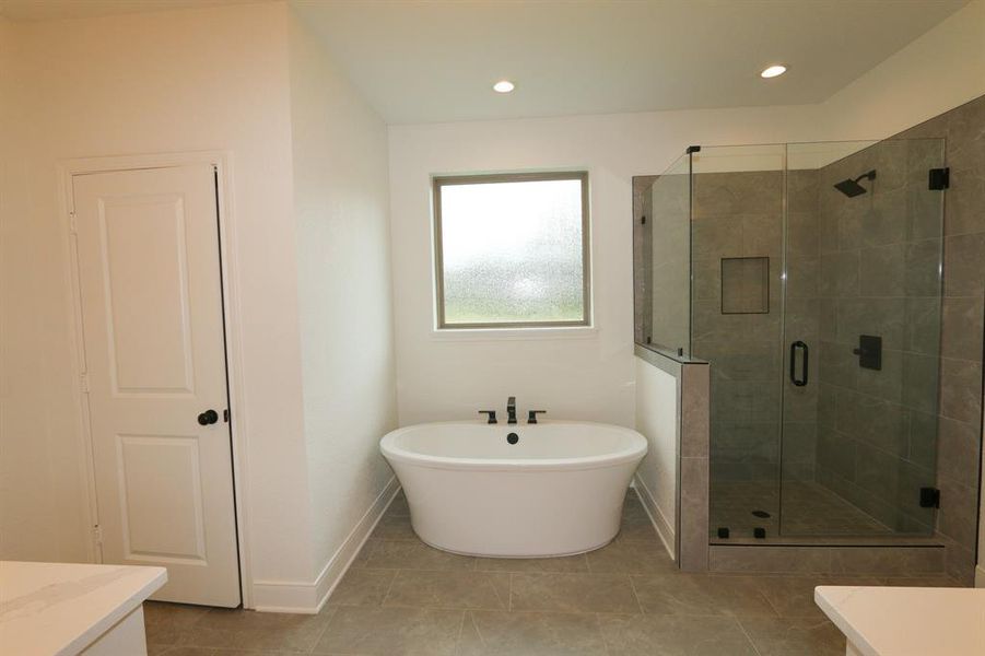 Furnished interior view inside a new home in , Tyler (Image 7).