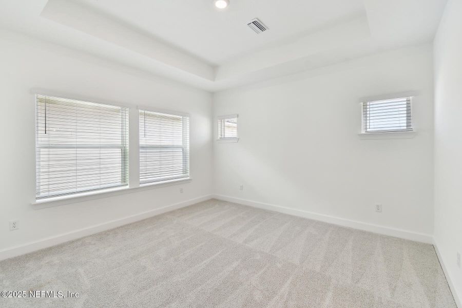 Spacious, unfurnished interior of a new home in Granville at eTown 34', Jacksonville (Image 19).
