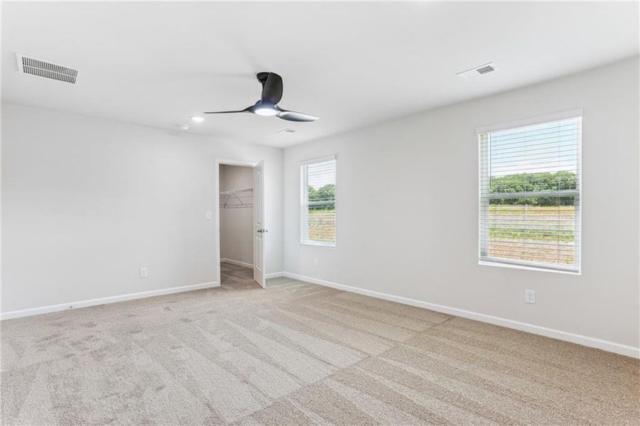 Spacious, unfurnished interior of a new home in , Powder Springs (Image 15).