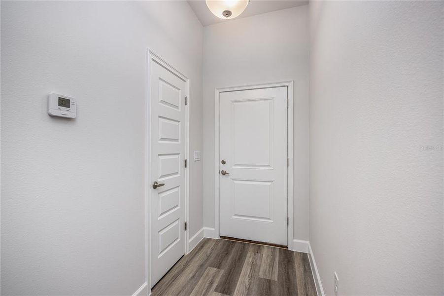 Spacious, unfurnished interior of a new home in Kirkland Farms, Alachua (Image 16).