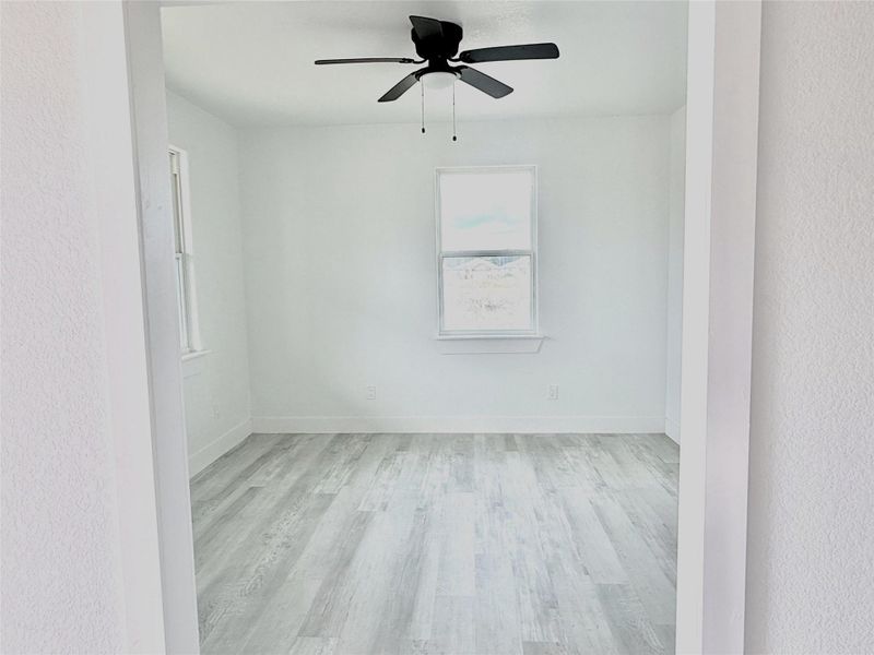 Spacious, unfurnished interior of a new home in , Cleveland (Image 14).