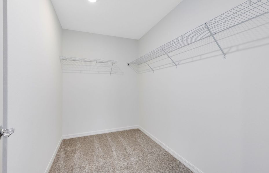 Representative unfurnished interior of a home built from the Caden by Pulte Homes in Tohoqua, Kissimmee (Image 19).