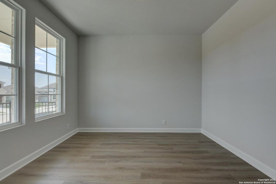 Spacious, unfurnished interior of a new home in Arcadia Ridge, San Antonio (Image 22). Spacious, unfurnished interior of a new home in Arcadia Ridge, San Antonio (Image 22).