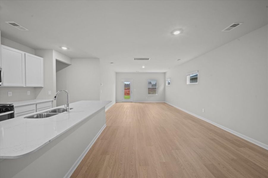 Spacious, unfurnished interior of a new home in Cedar Shoals – Heritage Collection, Piedmont (Image 9). Spacious, unfurnished interior of a new home in Cedar Shoals – Heritage Collection, Piedmont (Image 9).