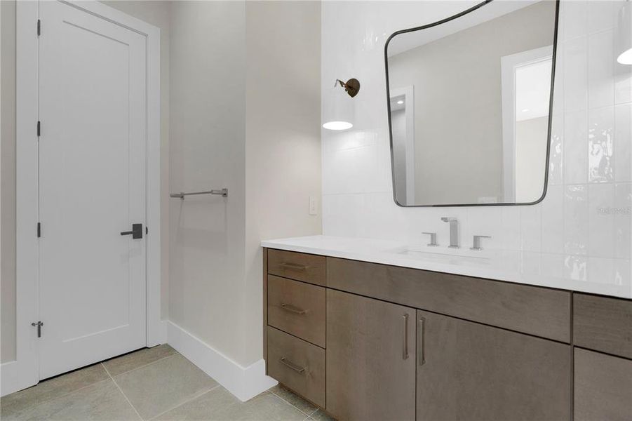 Furnished interior view inside a new home in , Tampa (Image 18). Furnished interior view inside a new home in , Tampa (Image 18).