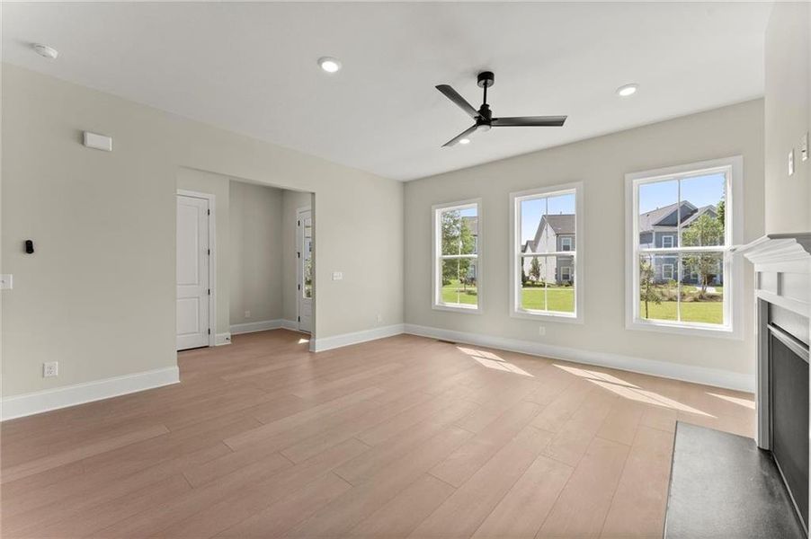 Spacious, unfurnished interior of a new home in West Highlands, Atlanta (Image 46). Spacious, unfurnished interior of a new home in West Highlands, Atlanta (Image 46).