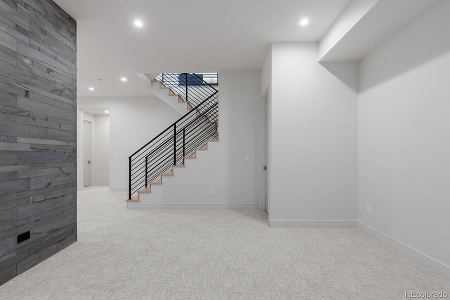 Spacious, unfurnished interior of a new home in , Denver (Image 36).