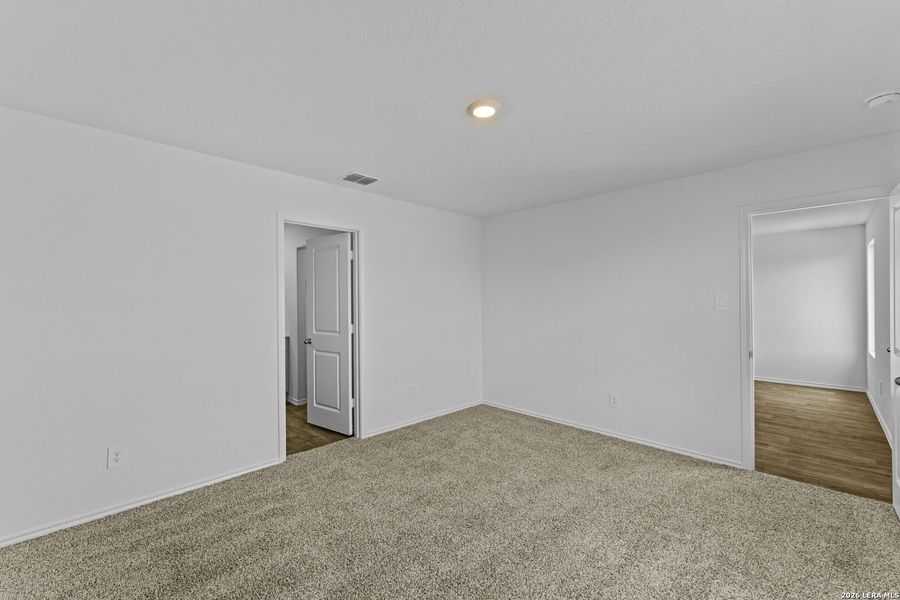 Spacious, unfurnished interior of a new home in Sereno Springs, Converse (Image 17). Spacious, unfurnished interior of a new home in Sereno Springs, Converse (Image 17).
