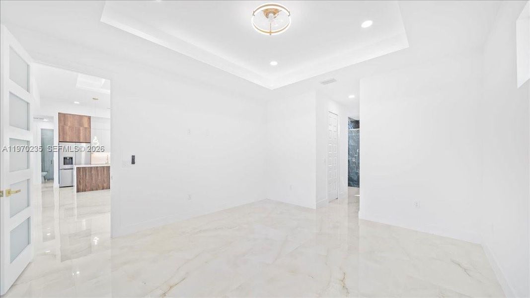 Spacious, unfurnished interior of a new home in , Lehigh Acres (Image 17).