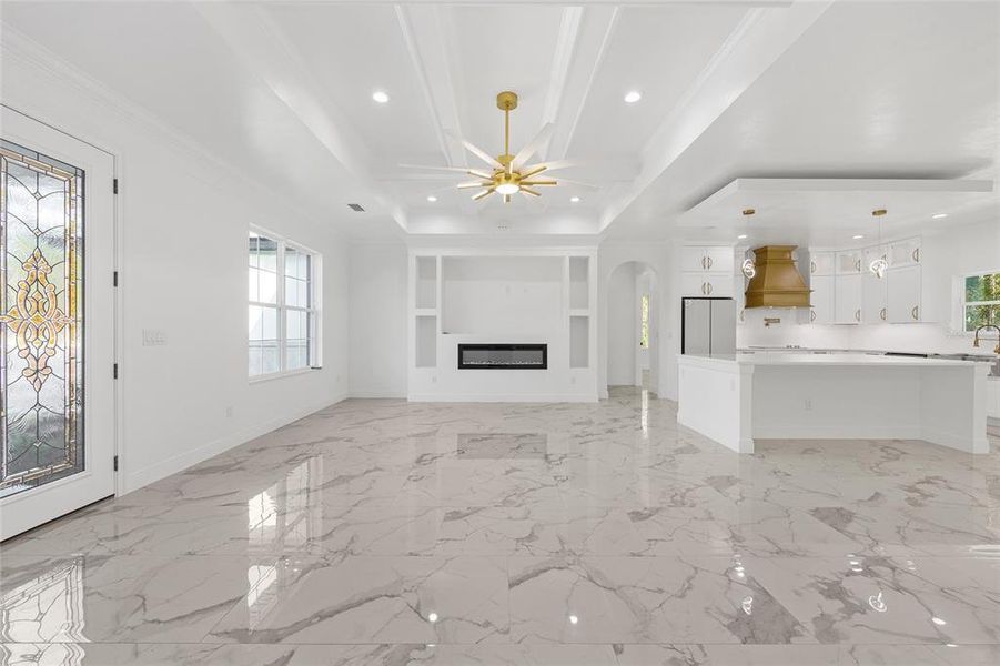 Spacious, unfurnished interior of a new home in , Ocala (Image 25).