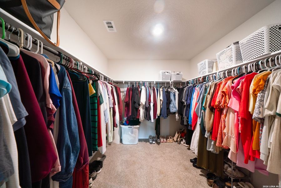 Close-up of interior finishes inside a home in , Floresville (Image 21).