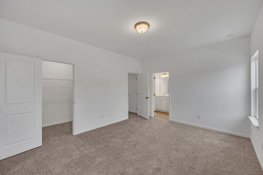 Spacious, unfurnished interior of a new home in Sweetbriar Place, Lebanon (Image 19). Spacious, unfurnished interior of a new home in Sweetbriar Place, Lebanon (Image 19).