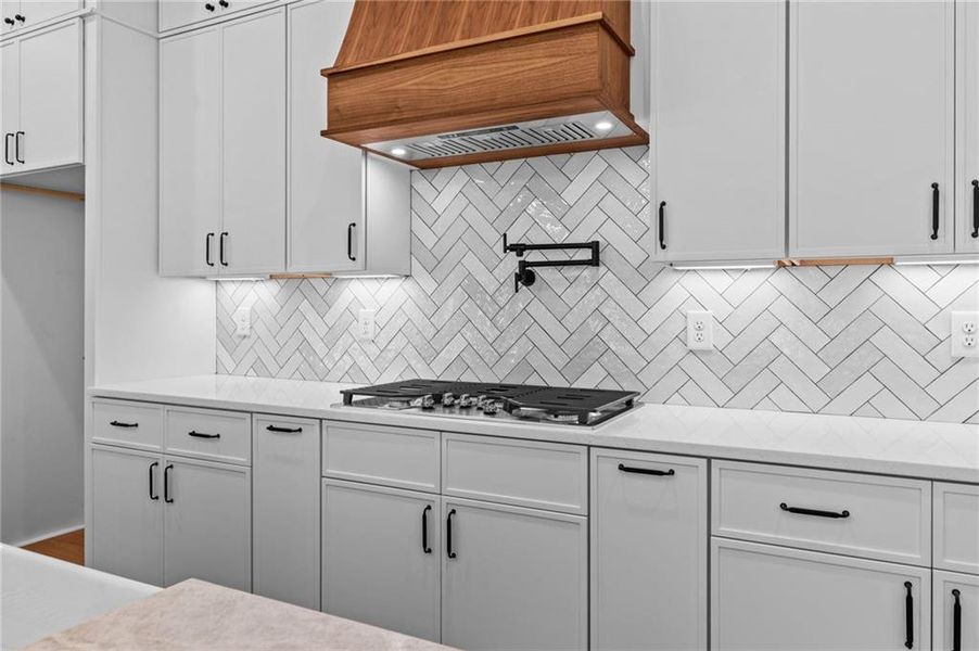 Image 56 of a home in .