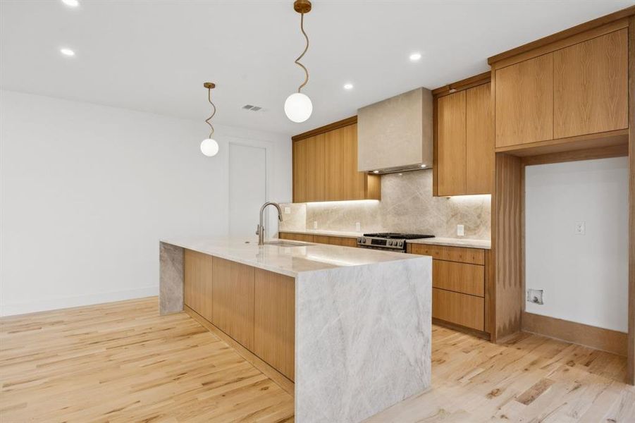 Furnished interior view inside a new home in , Dallas (Image 5).